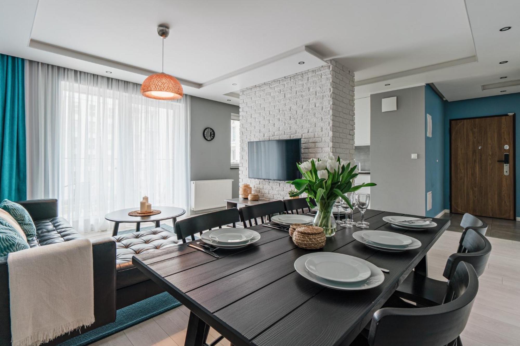 Aurora, Free Parking Apartment *